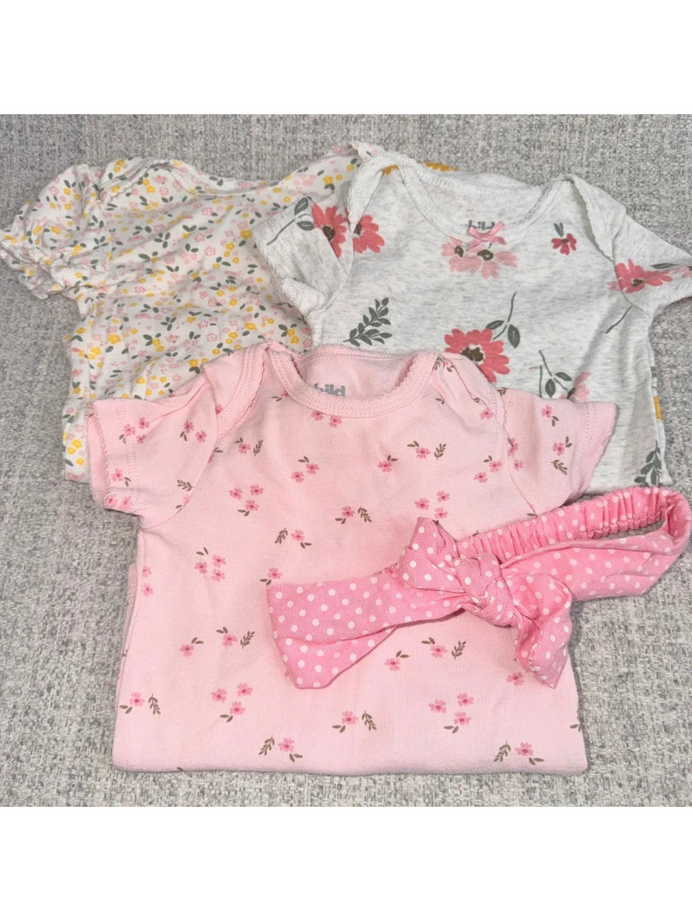 4 Pc Baby Girl Floral Bodysuits & Bow Headband 3-6 Months Carter’s Just One You